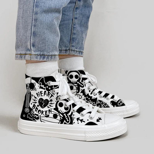 Amy and Michael Original Design Individual Graffiti Shoes Women High Top Canvas Sneakers Teenagers Students Skateboard Shoes