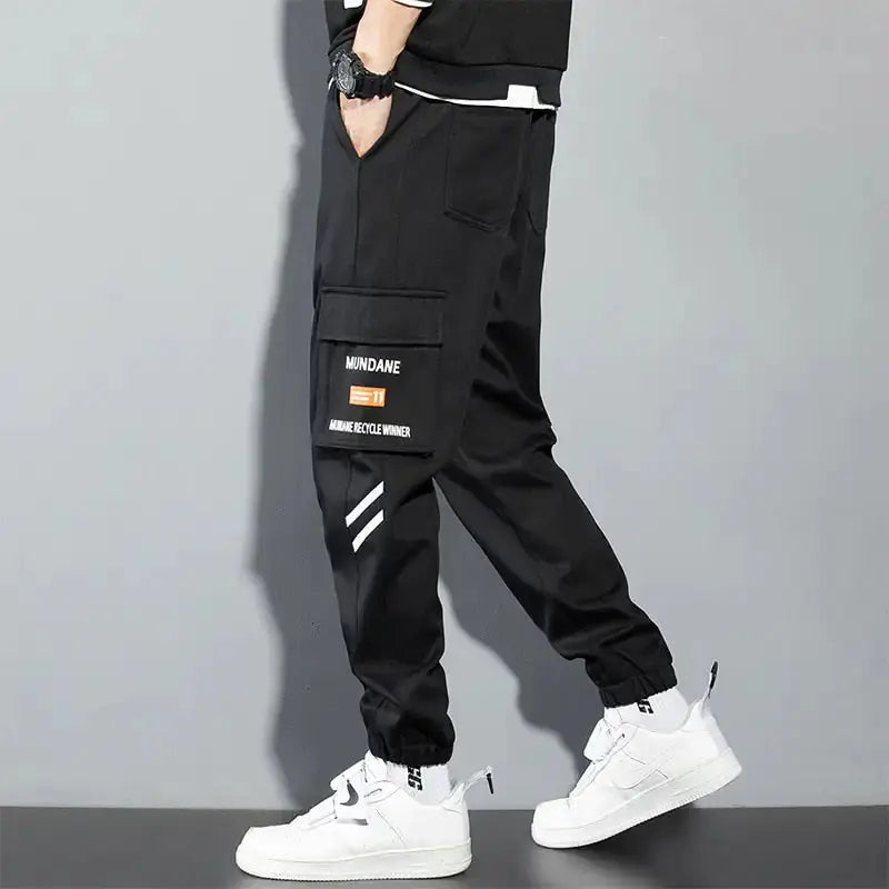 Black Cargo Pants for Men – Stylish & Functional Wear