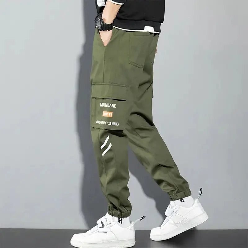 Black Cargo Pants for Men – Stylish & Functional Wear