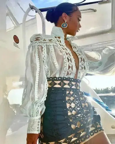 CHIC MOCK NECK FLORAL TOP