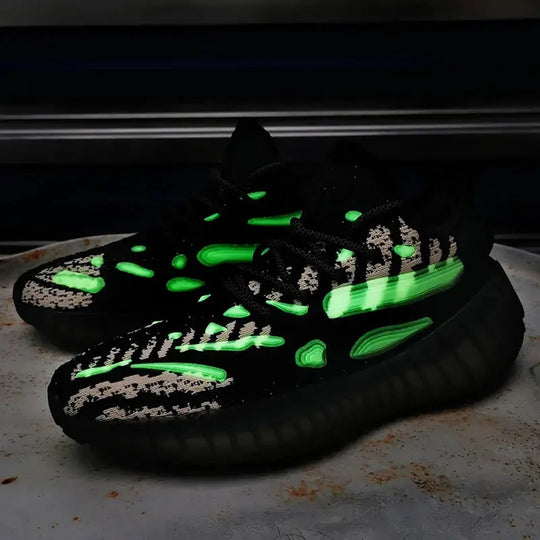 GlowStride Men’s Athletic Sneakers