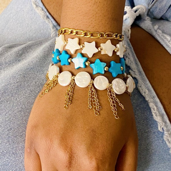 Shelly Star Stretch Shell Bracelet With Gold Bead Accents